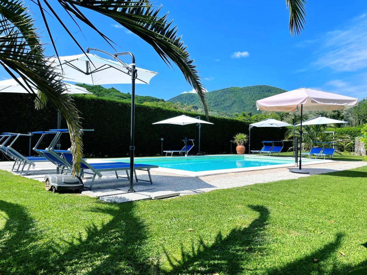 Agriturismo La Conte Лукка Экстерьер фото